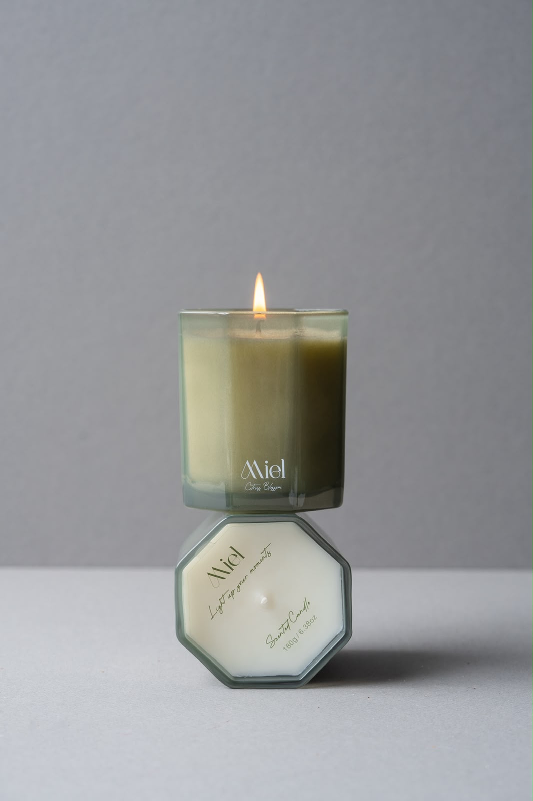 Saffron Elegance Candle
