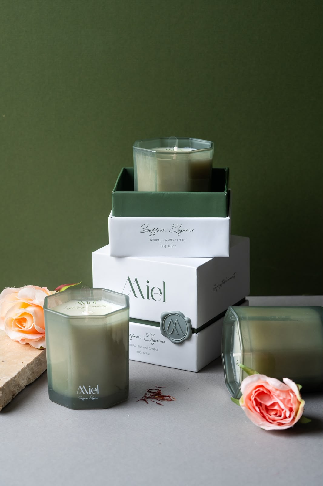 Saffron Elegance Candle